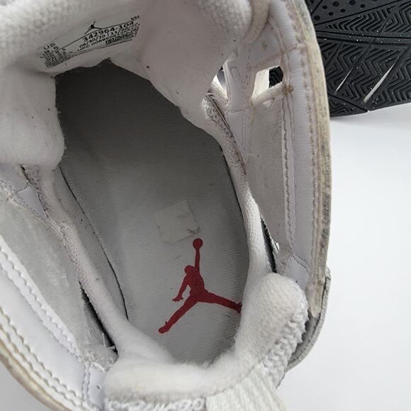 Air Jordan True Flight \'White Cement\' Mens Sz 9.5 342964-104 main image 5